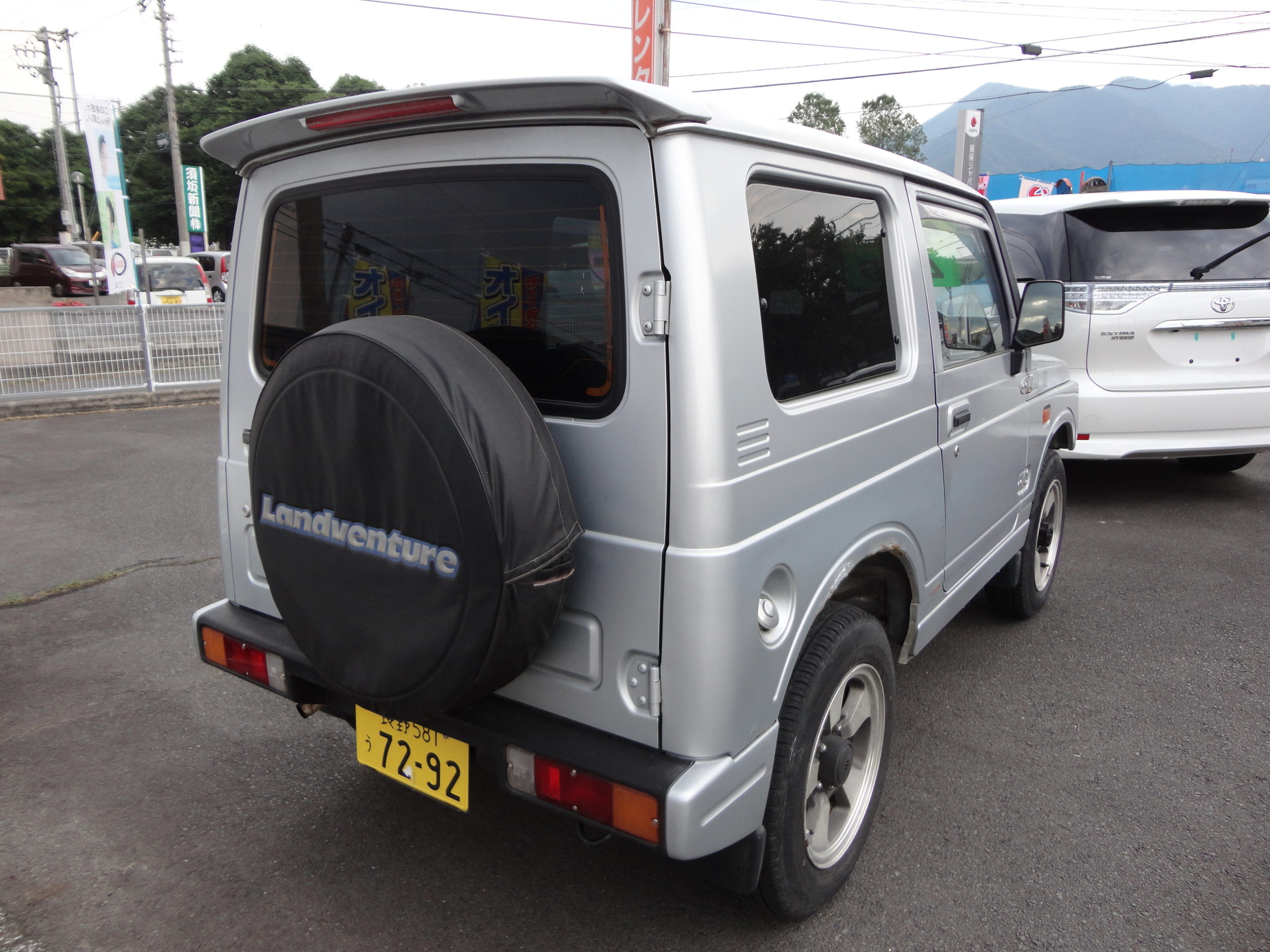 スズキ ジムニー ４ｗｄ ターボ ランドベンチャー ａｔ 須高車輌販売株式会社